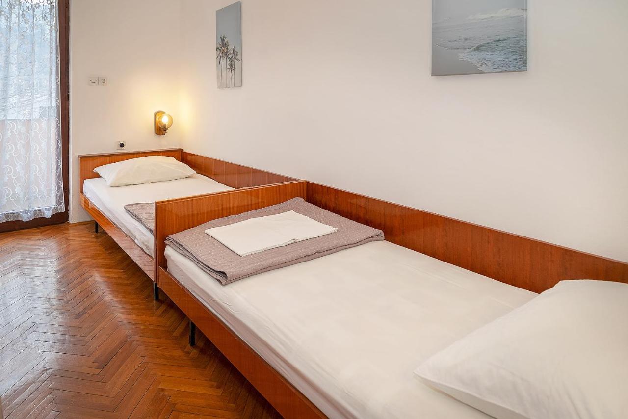 Apartmani Ana Juranic Jurandvor 외부 사진